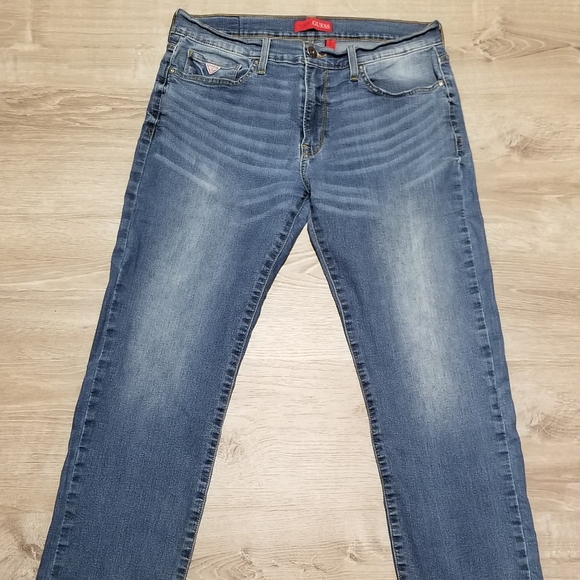 Guess Jeans Men's Lincoln Slim Straight Size 34x29 Blue Whisker Faded - Picture 1 of 6